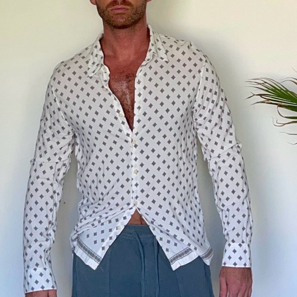 Abercrombie & Fitch White and Blue Patterned Shirt